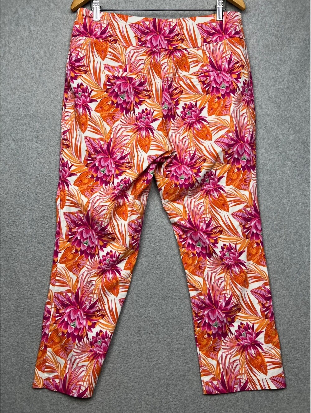 Ashley Stewart Floral Capris Pants Womens 14/16 Tropical Coastal Casual Colorful